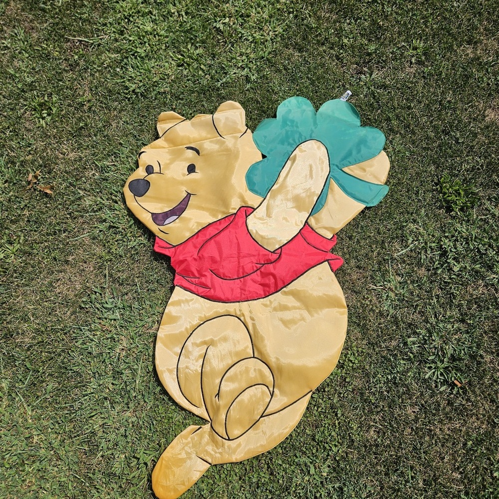 Vintage Winnie The Pooh Shamrock Outdoor Garden Flag 40X29 St. Patty's  Day‎
